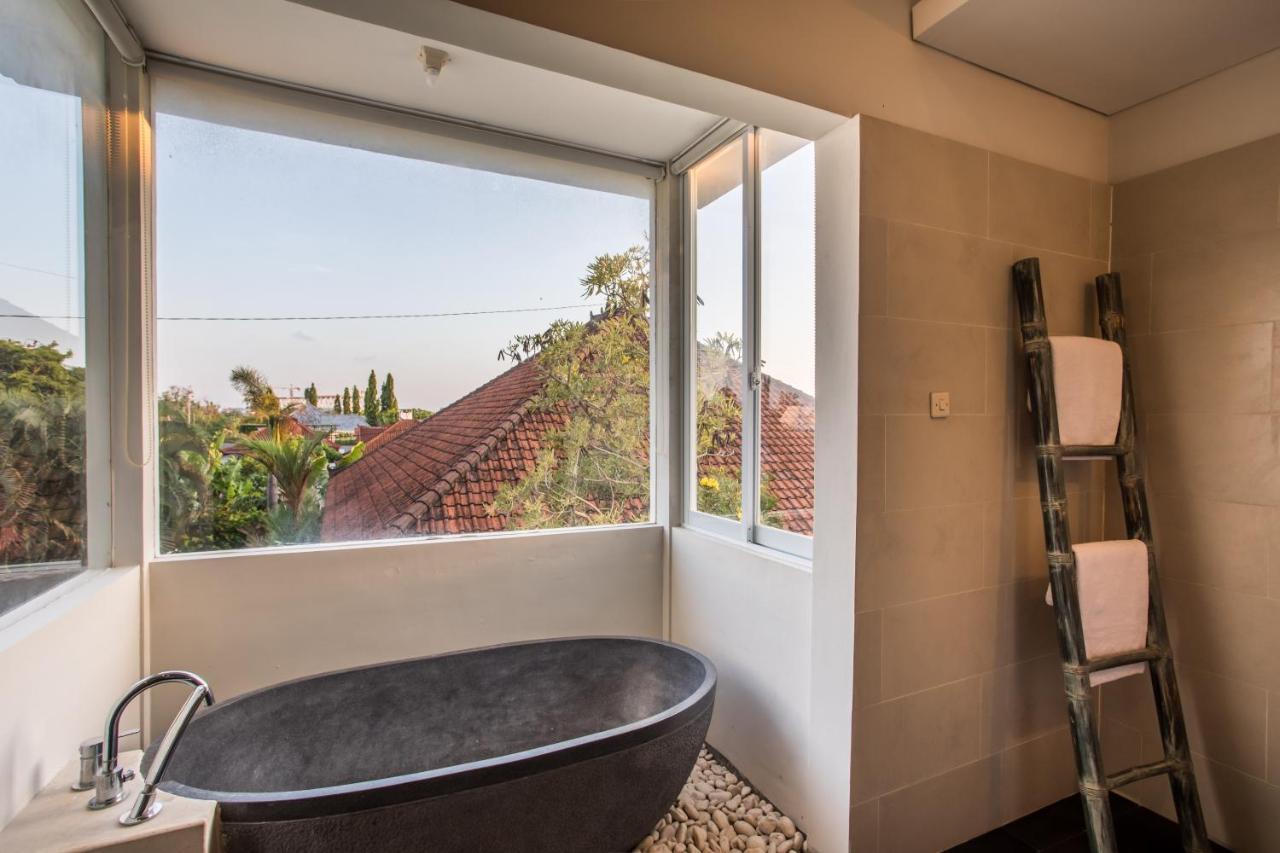 Casa Lalita Villa Seminyak  Ngoại thất bức ảnh